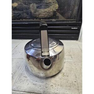 1.7 Litre Made In England Haden Teapot